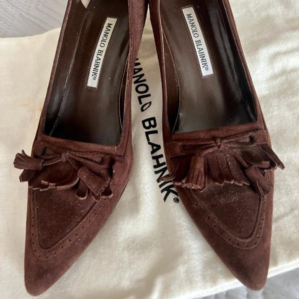 MANOLO BLAHNIK Brown Suede - Size: 6